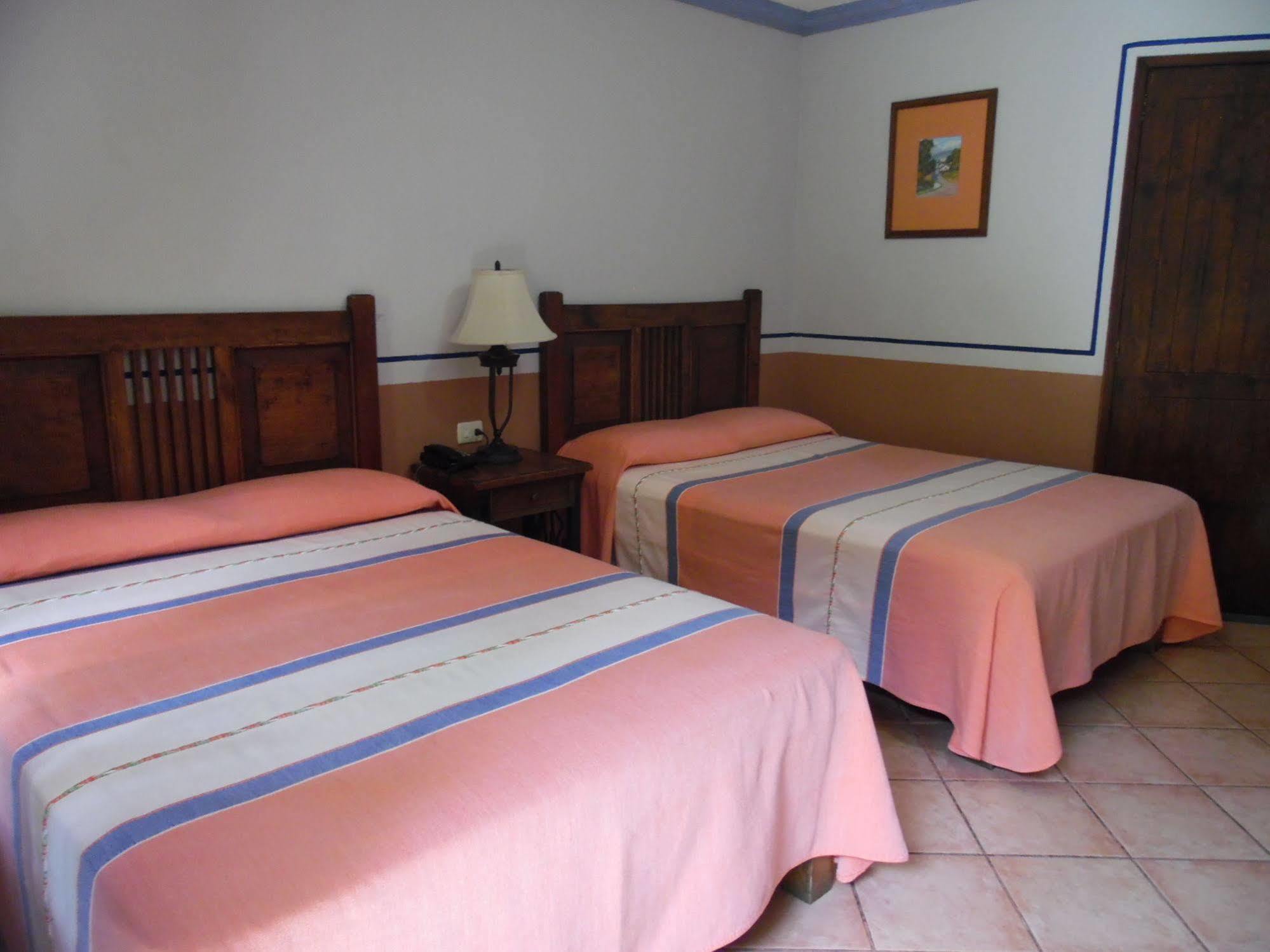 Hotel Posada San Jeronimo Coatepec  Zewnętrze zdjęcie